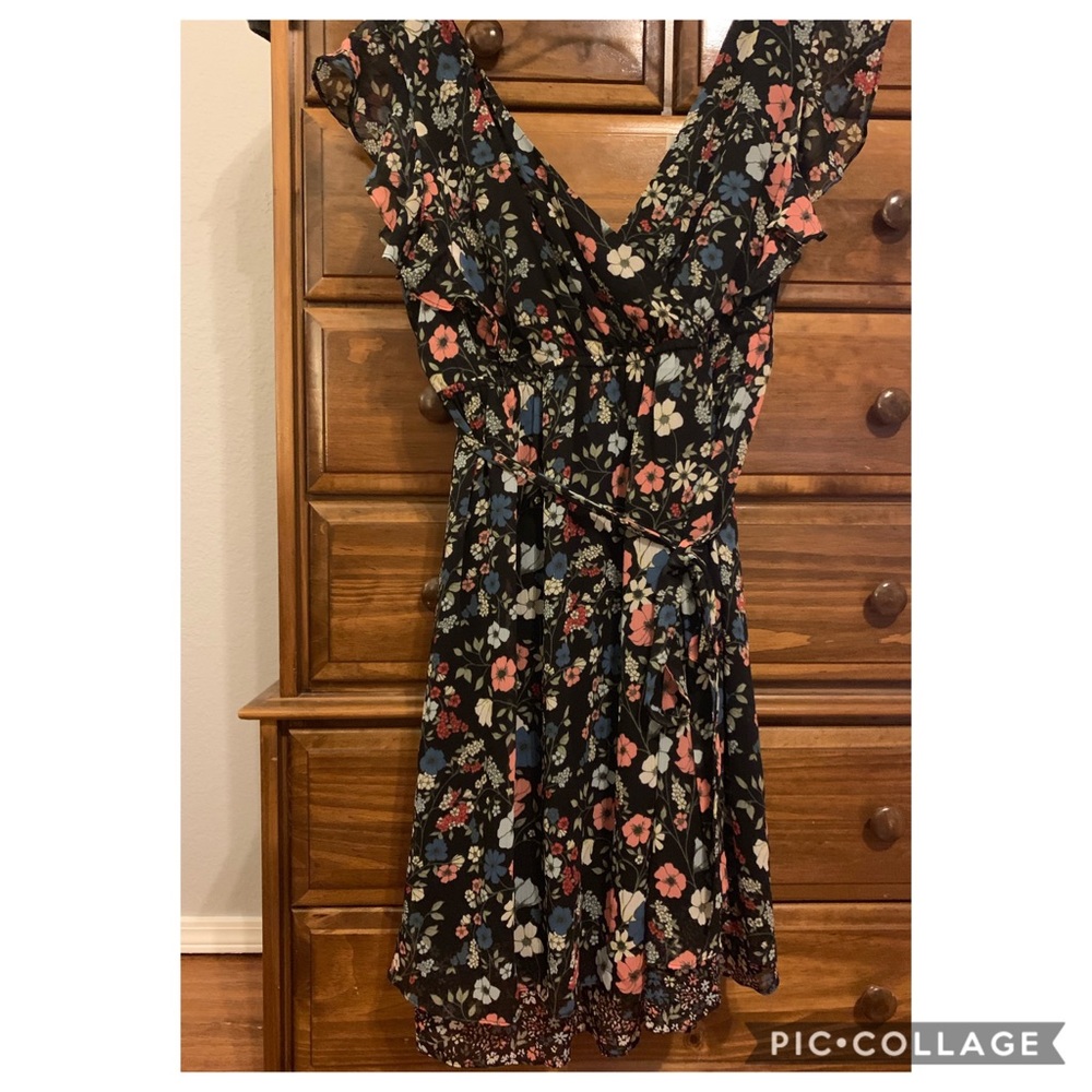 Jessica Simpson Maternity & Nursing Dress